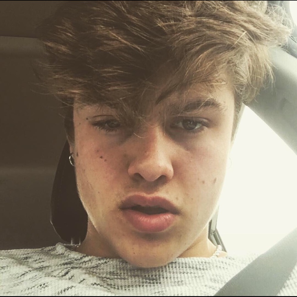 Meet your Posher, Caden